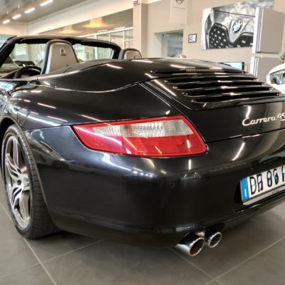 Porsche 911 Carrera 4S Cabrio