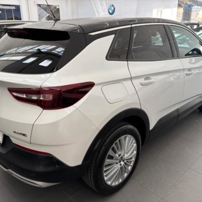 Opel Grandland X 1.2 Turbo 12V 130cv