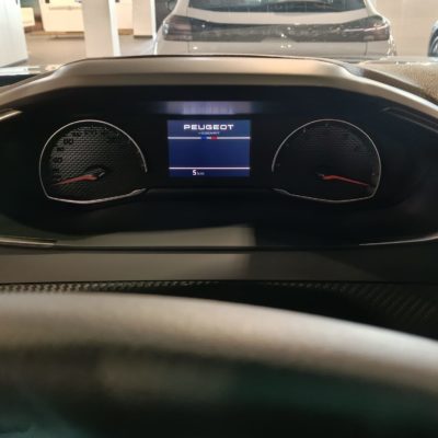 Peugeot 2008 Style 1.2 100cv